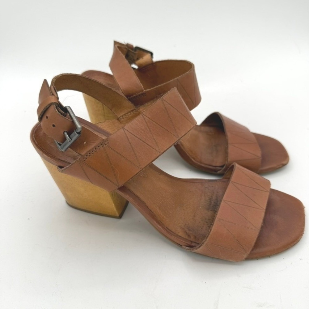Madewell Leather Wooden Block Heels Women 6.5 Boho Indie Minimalist Neutral